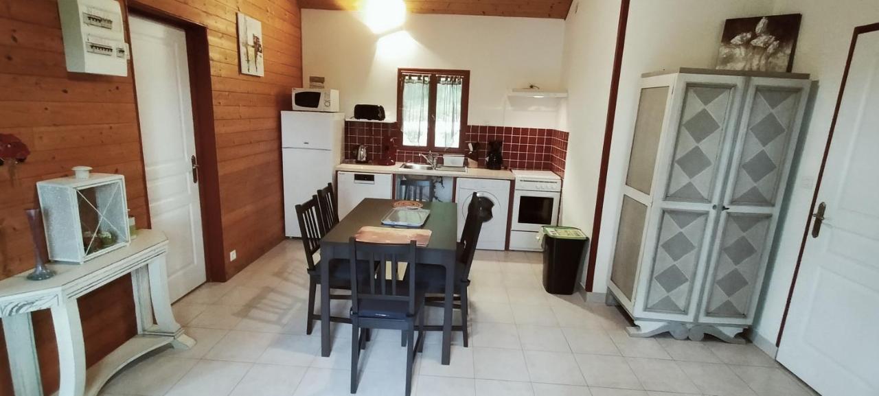 Le Village Enchanteur La Chapelle-Aubareil Εξωτερικό φωτογραφία